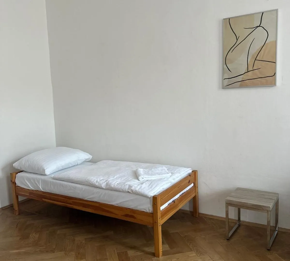 Chic Retreat On Skorepka Street Prague