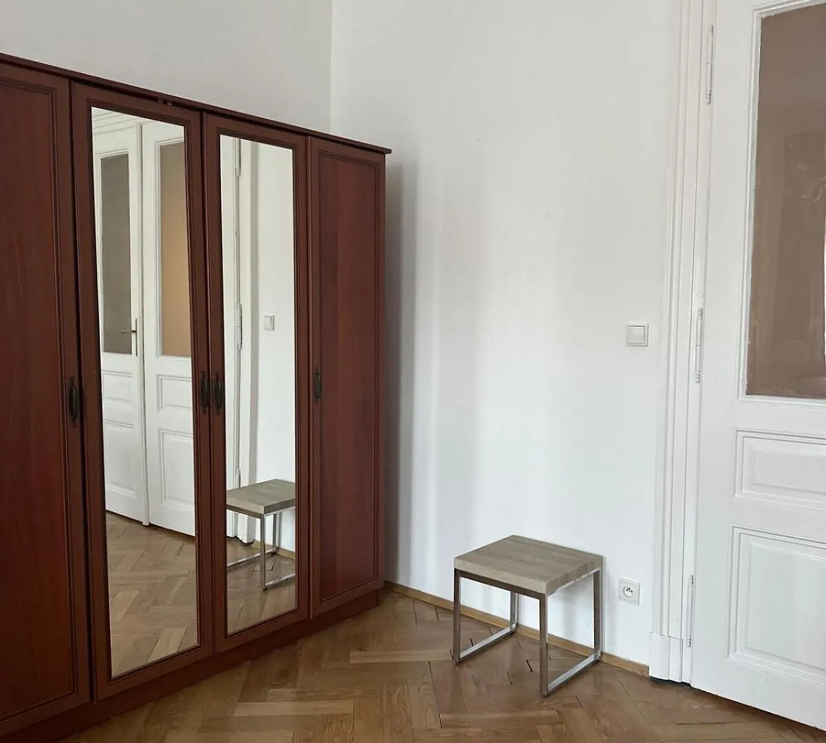 Chic Retreat On Skorepka Street Prague