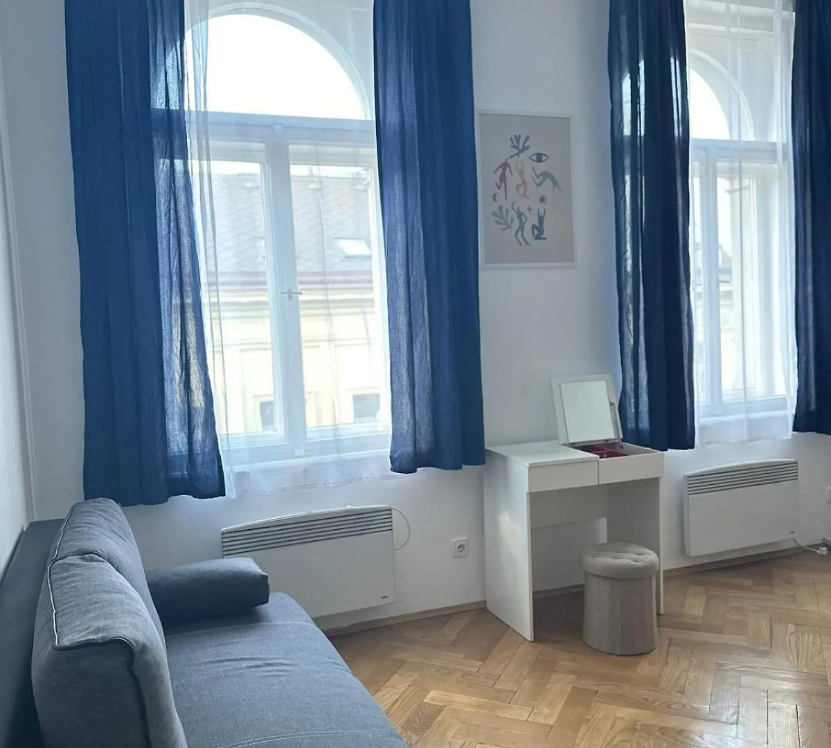 Apartment Chic Retreat On Skorepka Street Prague