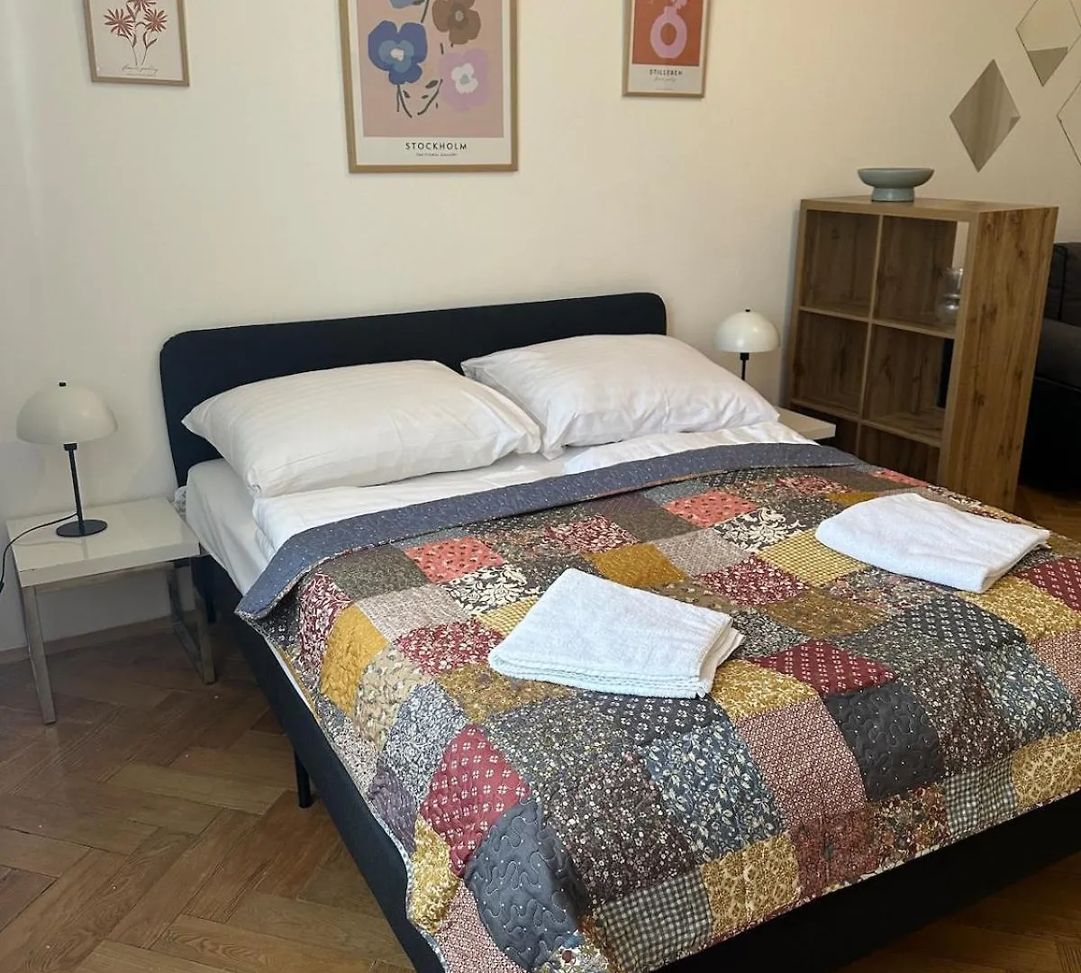 Chic Retreat On Skorepka Street Prague
